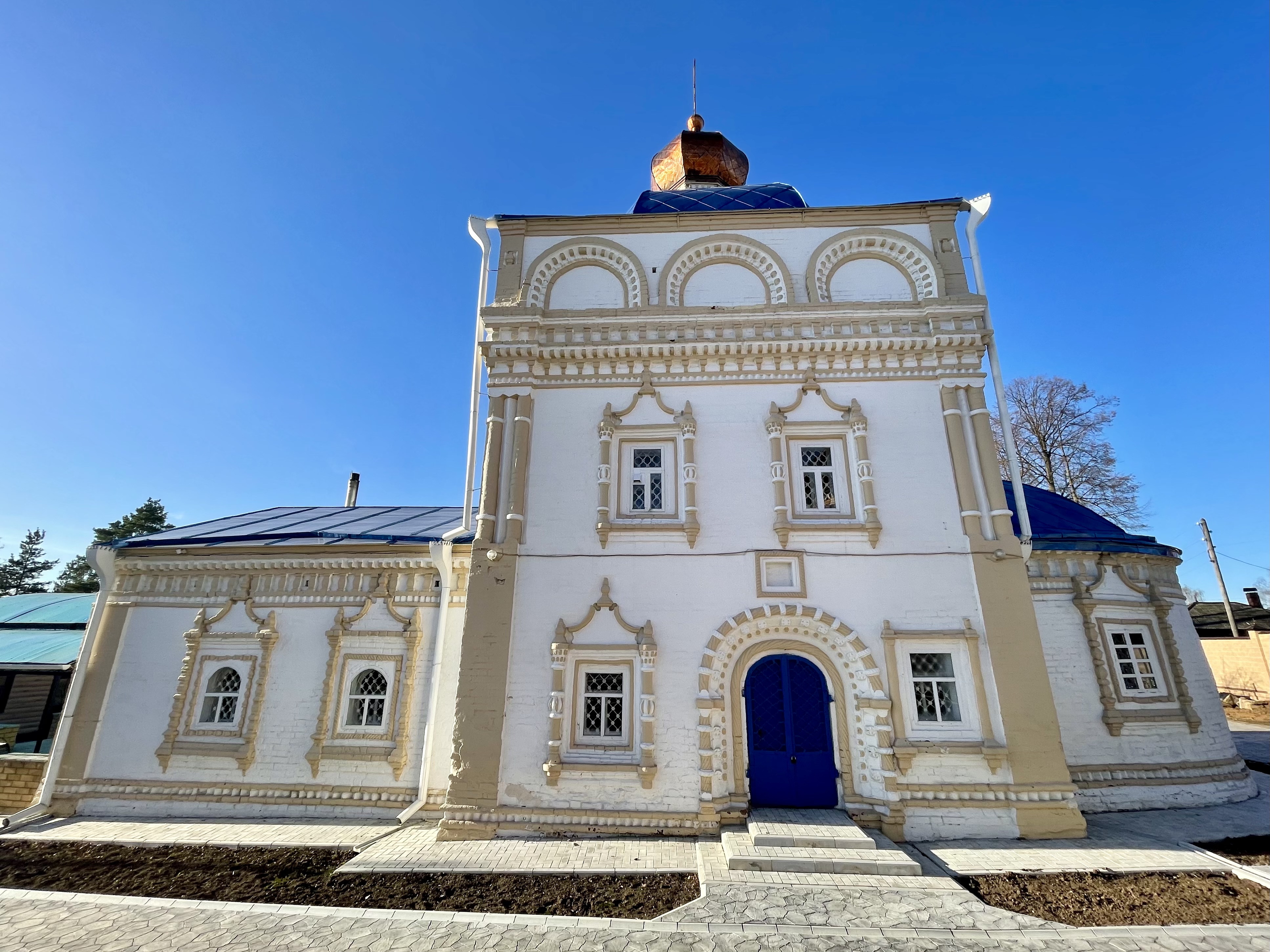 В Благовещенском храме Яранска совершено всенощное бдение в канун  престольного праздника | 06.04.2023 | Яранск - БезФормата